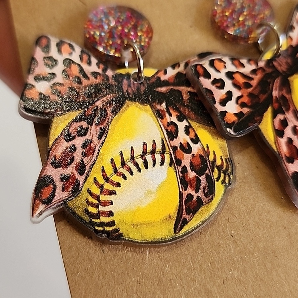 Leopard Bow Softball Acrylic Pendant Stud Earrings NWOT - Picture 3 of 6